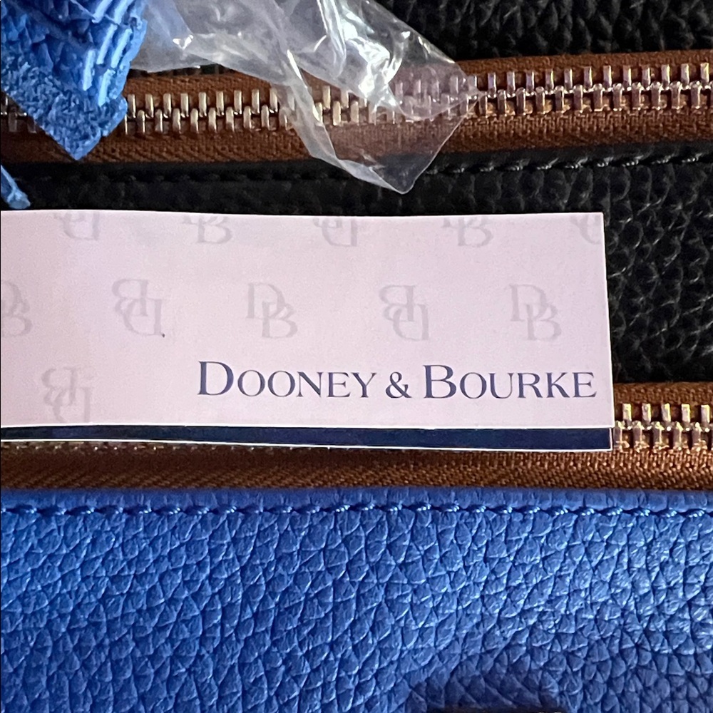 Dooney & Bourke Black and Blue Crossbody Bag with LA Emblem - Picture 2 of 7